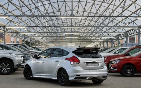 Ford Focus III, 2011 год, 880 000 рублей, 3 фотография