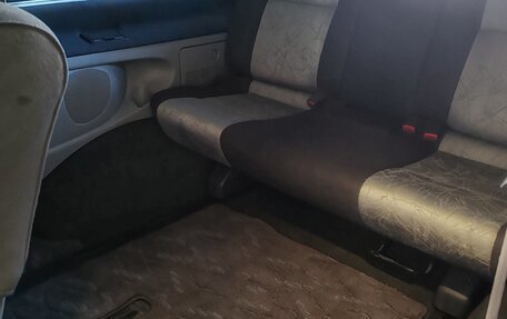 Toyota Touring HiAce I, 2001 год, 1 400 000 рублей, 12 фотография