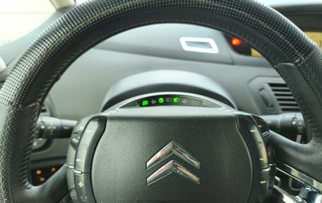 Citroen C4 Picasso II рестайлинг, 2011 год, 650 000 рублей, 6 фотография