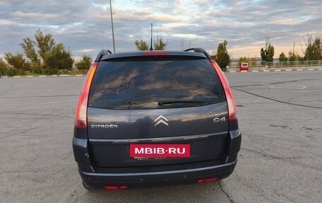 Citroen C4 Picasso II рестайлинг, 2011 год, 650 000 рублей, 2 фотография