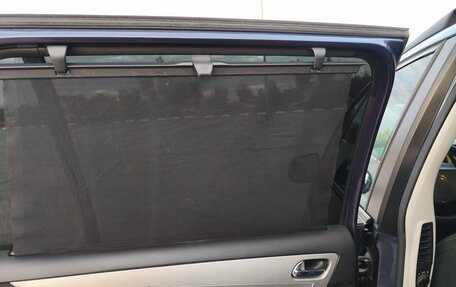 Citroen C4 Picasso II рестайлинг, 2011 год, 650 000 рублей, 11 фотография