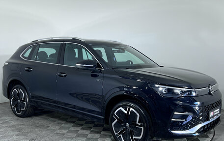 Volkswagen Tiguan, 2024 год, 4 397 000 рублей, 3 фотография