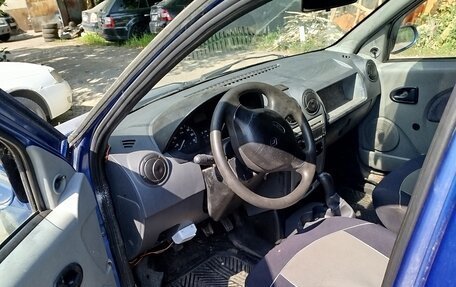 Renault Logan I, 2005 год, 130 000 рублей, 5 фотография