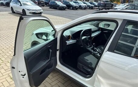 SEAT Arona I, 2023 год, 1 542 000 рублей, 6 фотография