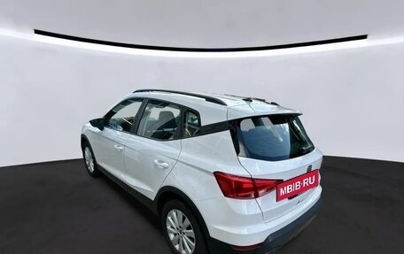 SEAT Arona I, 2023 год, 1 542 000 рублей, 4 фотография
