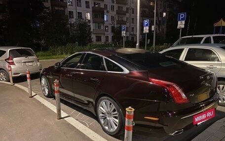 Jaguar XJ IV (X351), 2011 год, 2 000 000 рублей, 3 фотография