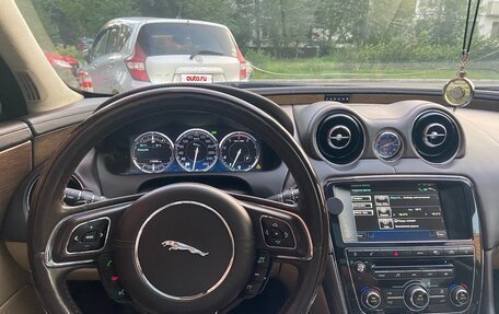 Jaguar XJ IV (X351), 2011 год, 2 000 000 рублей, 12 фотография