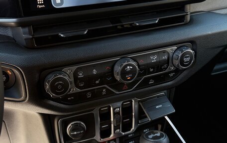 Jeep Wrangler, 2024 год, 6 600 000 рублей, 11 фотография