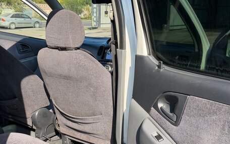 Toyota FunCargo, 2000 год, 420 000 рублей, 12 фотография