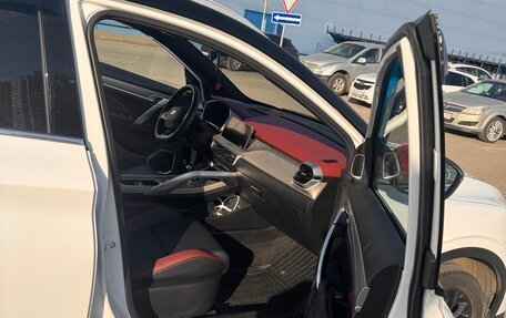 Geely Coolray I, 2024 год, 2 100 000 рублей, 6 фотография