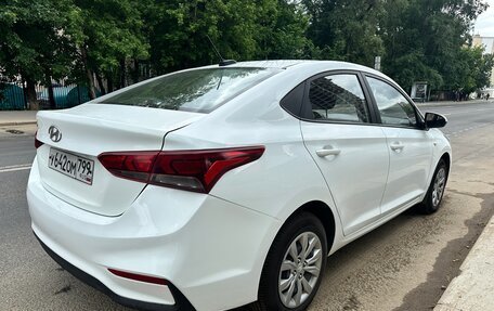 Hyundai Solaris II рестайлинг, 2019 год, 960 000 рублей, 4 фотография