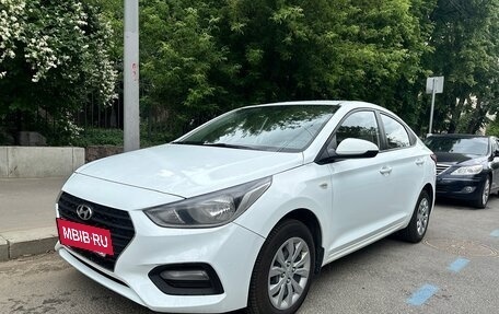 Hyundai Solaris II рестайлинг, 2019 год, 960 000 рублей, 6 фотография