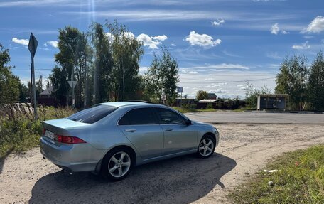 Honda Accord VII рестайлинг, 2004 год, 600 000 рублей, 2 фотография