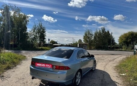 Honda Accord VII рестайлинг, 2004 год, 600 000 рублей, 3 фотография