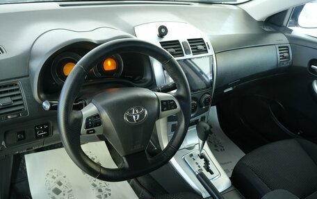 Toyota Corolla, 2011 год, 1 129 000 рублей, 10 фотография