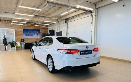 Toyota Camry, 2018 год, 2 299 999 рублей, 4 фотография