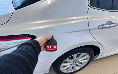 Toyota Camry, 2018 год, 2 299 999 рублей, 26 фотография
