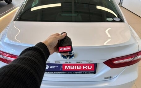 Toyota Camry, 2018 год, 2 299 999 рублей, 25 фотография
