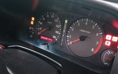 Nissan Avenir II, 2000 год, 290 000 рублей, 8 фотография