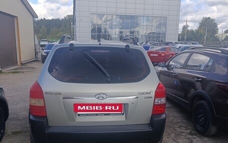 Hyundai Tucson III, 2008 год, 780 000 рублей, 2 фотография