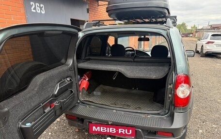 Chevrolet Niva I рестайлинг, 2011 год, 600 000 рублей, 26 фотография