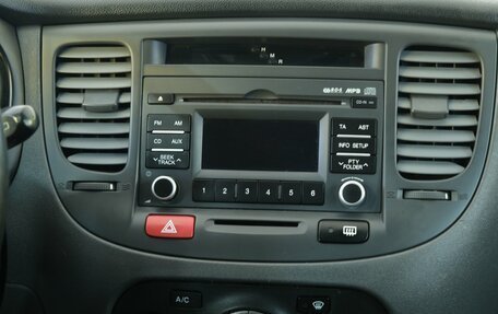 KIA Rio II, 2011 год, 599 000 рублей, 18 фотография