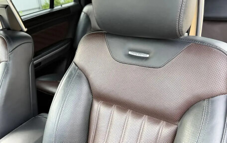 Mercedes-Benz GL-Класс, 2011 год, 1 850 000 рублей, 17 фотография