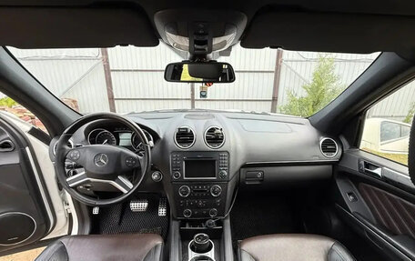 Mercedes-Benz GL-Класс, 2011 год, 1 850 000 рублей, 23 фотография