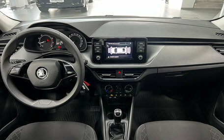 Skoda Rapid II, 2021 год, 1 699 000 рублей, 14 фотография