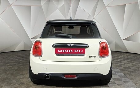 MINI Hatch, 2016 год, 1 850 000 рублей, 4 фотография