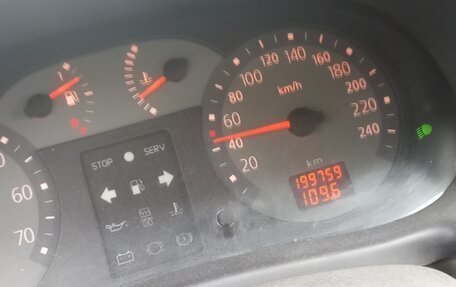Renault Symbol I, 2005 год, 70 000 рублей, 12 фотография