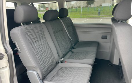 Volkswagen Caravelle T6 рестайлинг, 2020 год, 3 999 000 рублей, 12 фотография