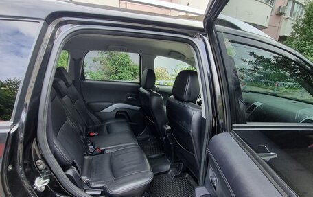 Mitsubishi Outlander III рестайлинг 3, 2010 год, 970 000 рублей, 8 фотография