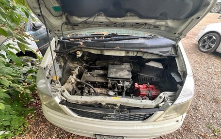 Nissan Serena II, 2001 год, 520 000 рублей, 10 фотография