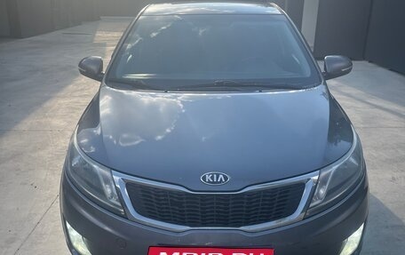 KIA Rio III рестайлинг, 2014 год, 930 000 рублей, 2 фотография