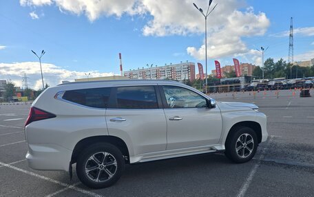 Mitsubishi Pajero Sport III рестайлинг, 2022 год, 3 500 000 рублей, 7 фотография