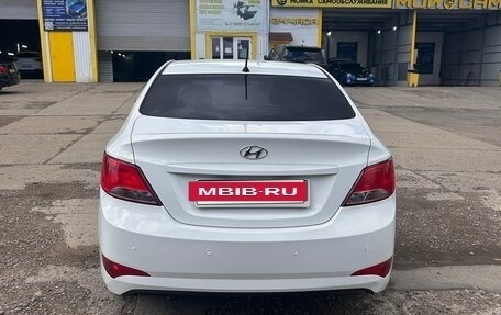 Hyundai Solaris II рестайлинг, 2015 год, 650 000 рублей, 4 фотография