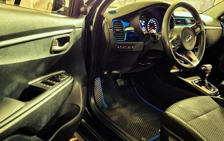 KIA Rio IV, 2017 год, 1 050 000 рублей, 9 фотография