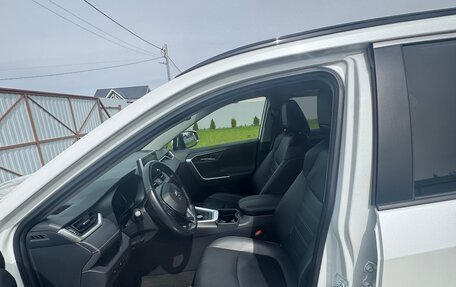 Toyota RAV4, 2020 год, 4 139 000 рублей, 14 фотография