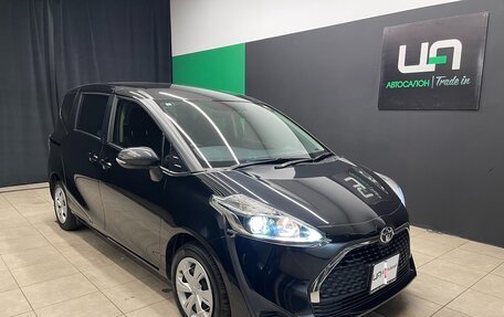 Toyota Sienta II, 2021 год, 1 415 000 рублей, 1 фотография