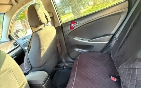 Hyundai Solaris II рестайлинг, 2014 год, 440 000 рублей, 12 фотография