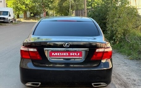 Lexus LS IV, 2007 год, 900 000 рублей, 5 фотография