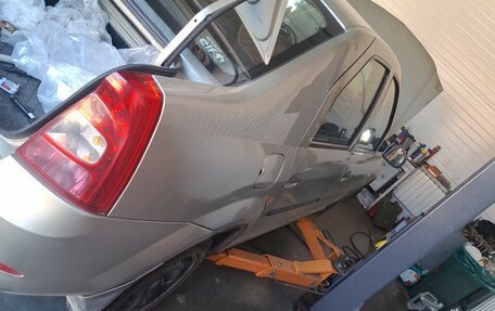 Renault Logan I, 2011 год, 360 000 рублей, 3 фотография