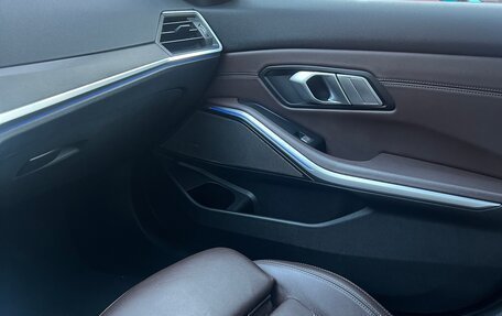 BMW 3 серия, 2020 год, 4 450 000 рублей, 21 фотография