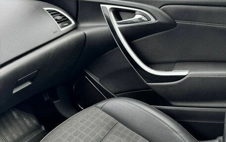 Opel Astra J, 2013 год, 1 150 000 рублей, 13 фотография