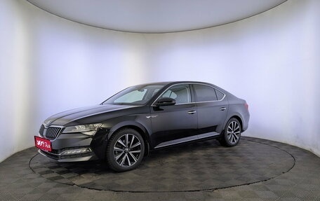 Skoda Superb III рестайлинг, 2025 год, 3 595 000 рублей, 1 фотография