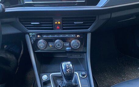 Volkswagen Jetta VII, 2022 год, 1 999 999 рублей, 9 фотография