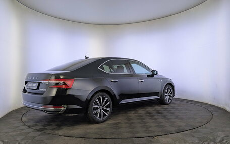 Skoda Superb III рестайлинг, 2025 год, 3 595 000 рублей, 5 фотография