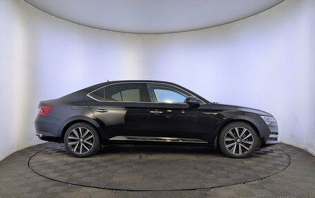 Skoda Superb III рестайлинг, 2025 год, 3 595 000 рублей, 4 фотография