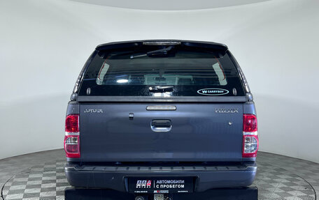 Toyota Hilux VII, 2012 год, 2 247 000 рублей, 7 фотография